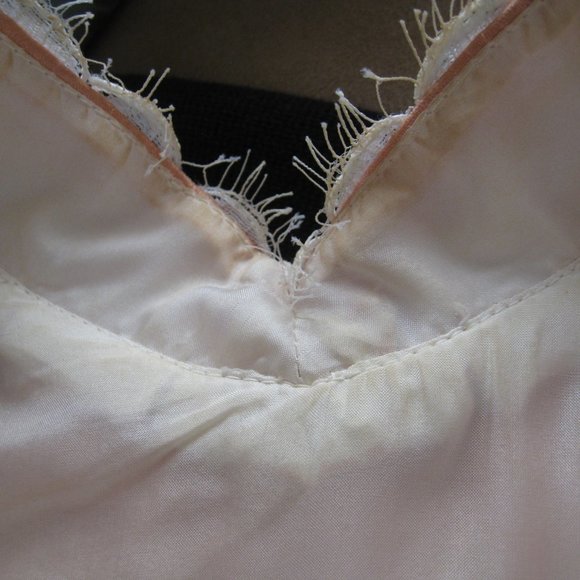 Michael Casey Ivory/Blush Alencon Lace Column Sheath Gown Long Dress Bridal Sz 6 - Picture 8 of 16